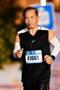 BIB: 41061
                            <button type="button" onclick="openModal(18067287)" class="btn btn-primary btn-sm float-right btn-popup" data-toggle="modal" data-target=".modal-high-quality">
                        <i class="fas fa-shopping-cart"></i> Add to Cart
                    </button>
                                            <button type="button" onclick="isThisMe(18067287, true)" class="btn btn-success btn-sm float-right btn-popup btn-isme hidden" data-toggle="tooltip" data-placement="bottom" title="นี่คือรูปของคุณใช่ไหม คลิกที่นี่เพื่อเอาเข้าอัลบั้ม">
                        <i class="fas fa-plus"></i> Add to album
                    </button>
                    <button type="button" onclick="isThisMe(18067287, false)" class="btn btn-warning btn-sm float-right btn-popup btn-isnotme hidden">
                        <i class="fas fa-ban"></i> Remove from album
                    </button>