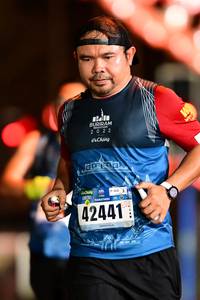 BIB: 403, 42441
                            <button type="button" onclick="openModal(18155947)" class="btn btn-primary btn-sm float-right btn-popup" data-toggle="modal" data-target=".modal-high-quality">
                        <i class="fas fa-shopping-cart"></i> Add to Cart
                    </button>
                                            <button type="button" onclick="isThisMe(18155947, true)" class="btn btn-success btn-sm float-right btn-popup btn-isme hidden" data-toggle="tooltip" data-placement="bottom" title="นี่คือรูปของคุณใช่ไหม คลิกที่นี่เพื่อเอาเข้าอัลบั้ม">
                        <i class="fas fa-plus"></i> Add to album
                    </button>
                    <button type="button" onclick="isThisMe(18155947, false)" class="btn btn-warning btn-sm float-right btn-popup btn-isnotme hidden">
                        <i class="fas fa-ban"></i> Remove from album
                    </button>