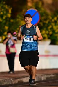 BIB: 2072, 41814
                            <button type="button" onclick="openModal(16742321)" class="btn btn-primary btn-sm float-right btn-popup" data-toggle="modal" data-target=".modal-high-quality">
                        <i class="fas fa-shopping-cart"></i> Add to Cart
                    </button>
                                            <button type="button" onclick="isThisMe(16742321, true)" class="btn btn-success btn-sm float-right btn-popup btn-isme hidden" data-toggle="tooltip" data-placement="bottom" title="นี่คือรูปของคุณใช่ไหม คลิกที่นี่เพื่อเอาเข้าอัลบั้ม">
                        <i class="fas fa-plus"></i> Add to album
                    </button>
                    <button type="button" onclick="isThisMe(16742321, false)" class="btn btn-warning btn-sm float-right btn-popup btn-isnotme hidden">
                        <i class="fas fa-ban"></i> Remove from album
                    </button>