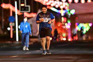 BIB: 130
                            <button type="button" onclick="openModal(17086169)" class="btn btn-primary btn-sm float-right btn-popup" data-toggle="modal" data-target=".modal-high-quality">
                        <i class="fas fa-shopping-cart"></i> Add to Cart
                    </button>
                                            <button type="button" onclick="isThisMe(17086169, true)" class="btn btn-success btn-sm float-right btn-popup btn-isme hidden" data-toggle="tooltip" data-placement="bottom" title="นี่คือรูปของคุณใช่ไหม คลิกที่นี่เพื่อเอาเข้าอัลบั้ม">
                        <i class="fas fa-plus"></i> Add to album
                    </button>
                    <button type="button" onclick="isThisMe(17086169, false)" class="btn btn-warning btn-sm float-right btn-popup btn-isnotme hidden">
                        <i class="fas fa-ban"></i> Remove from album
                    </button>