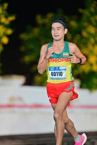 BIB: 40110
                            <button type="button" onclick="openModal(16866301)" class="btn btn-primary btn-sm float-right btn-popup" data-toggle="modal" data-target=".modal-high-quality">
                        <i class="fas fa-shopping-cart"></i> Add to Cart
                    </button>
                                            <button type="button" onclick="isThisMe(16866301, true)" class="btn btn-success btn-sm float-right btn-popup btn-isme hidden" data-toggle="tooltip" data-placement="bottom" title="นี่คือรูปของคุณใช่ไหม คลิกที่นี่เพื่อเอาเข้าอัลบั้ม">
                        <i class="fas fa-plus"></i> Add to album
                    </button>
                    <button type="button" onclick="isThisMe(16866301, false)" class="btn btn-warning btn-sm float-right btn-popup btn-isnotme hidden">
                        <i class="fas fa-ban"></i> Remove from album
                    </button>