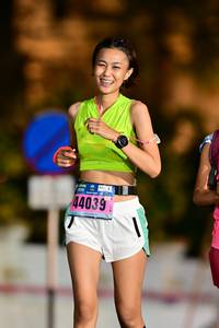 BIB: 44039
                            <button type="button" onclick="openModal(16744423)" class="btn btn-primary btn-sm float-right btn-popup" data-toggle="modal" data-target=".modal-high-quality">
                        <i class="fas fa-shopping-cart"></i> Add to Cart
                    </button>
                                            <button type="button" onclick="isThisMe(16744423, true)" class="btn btn-success btn-sm float-right btn-popup btn-isme hidden" data-toggle="tooltip" data-placement="bottom" title="นี่คือรูปของคุณใช่ไหม คลิกที่นี่เพื่อเอาเข้าอัลบั้ม">
                        <i class="fas fa-plus"></i> Add to album
                    </button>
                    <button type="button" onclick="isThisMe(16744423, false)" class="btn btn-warning btn-sm float-right btn-popup btn-isnotme hidden">
                        <i class="fas fa-ban"></i> Remove from album
                    </button>