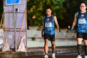 BIB: 90401, 42604
                            <button type="button" onclick="openModal(16712010)" class="btn btn-primary btn-sm float-right btn-popup" data-toggle="modal" data-target=".modal-high-quality">
                        <i class="fas fa-shopping-cart"></i> Add to Cart
                    </button>
                                            <button type="button" onclick="isThisMe(16712010, true)" class="btn btn-success btn-sm float-right btn-popup btn-isme hidden" data-toggle="tooltip" data-placement="bottom" title="นี่คือรูปของคุณใช่ไหม คลิกที่นี่เพื่อเอาเข้าอัลบั้ม">
                        <i class="fas fa-plus"></i> Add to album
                    </button>
                    <button type="button" onclick="isThisMe(16712010, false)" class="btn btn-warning btn-sm float-right btn-popup btn-isnotme hidden">
                        <i class="fas fa-ban"></i> Remove from album
                    </button>