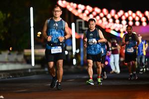 BIB: 423, 42726, 40576
                            <button type="button" onclick="openModal(16740319)" class="btn btn-primary btn-sm float-right btn-popup" data-toggle="modal" data-target=".modal-high-quality">
                        <i class="fas fa-shopping-cart"></i> Add to Cart
                    </button>
                                            <button type="button" onclick="isThisMe(16740319, true)" class="btn btn-success btn-sm float-right btn-popup btn-isme hidden" data-toggle="tooltip" data-placement="bottom" title="นี่คือรูปของคุณใช่ไหม คลิกที่นี่เพื่อเอาเข้าอัลบั้ม">
                        <i class="fas fa-plus"></i> Add to album
                    </button>
                    <button type="button" onclick="isThisMe(16740319, false)" class="btn btn-warning btn-sm float-right btn-popup btn-isnotme hidden">
                        <i class="fas fa-ban"></i> Remove from album
                    </button>