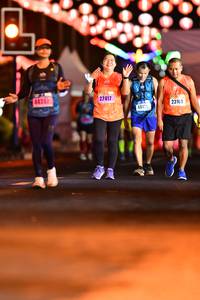 BIB: 44357, 27417, 23109, 40125
                            <button type="button" onclick="openModal(17027452)" class="btn btn-primary btn-sm float-right btn-popup" data-toggle="modal" data-target=".modal-high-quality">
                        <i class="fas fa-shopping-cart"></i> Add to Cart
                    </button>
                                            <button type="button" onclick="isThisMe(17027452, true)" class="btn btn-success btn-sm float-right btn-popup btn-isme hidden" data-toggle="tooltip" data-placement="bottom" title="นี่คือรูปของคุณใช่ไหม คลิกที่นี่เพื่อเอาเข้าอัลบั้ม">
                        <i class="fas fa-plus"></i> Add to album
                    </button>
                    <button type="button" onclick="isThisMe(17027452, false)" class="btn btn-warning btn-sm float-right btn-popup btn-isnotme hidden">
                        <i class="fas fa-ban"></i> Remove from album
                    </button>