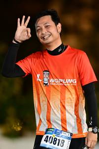 BIB: 40818
                            <button type="button" onclick="openModal(17231365)" class="btn btn-primary btn-sm float-right btn-popup" data-toggle="modal" data-target=".modal-high-quality">
                        <i class="fas fa-shopping-cart"></i> Add to Cart
                    </button>
                                            <button type="button" onclick="isThisMe(17231365, true)" class="btn btn-success btn-sm float-right btn-popup btn-isme hidden" data-toggle="tooltip" data-placement="bottom" title="นี่คือรูปของคุณใช่ไหม คลิกที่นี่เพื่อเอาเข้าอัลบั้ม">
                        <i class="fas fa-plus"></i> Add to album
                    </button>
                    <button type="button" onclick="isThisMe(17231365, false)" class="btn btn-warning btn-sm float-right btn-popup btn-isnotme hidden">
                        <i class="fas fa-ban"></i> Remove from album
                    </button>