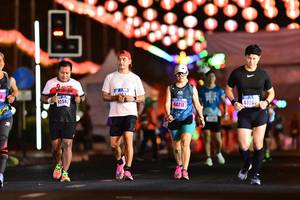 BIB: 43202, 4258, 44711
                            <button type="button" onclick="openModal(17078117)" class="btn btn-primary btn-sm float-right btn-popup" data-toggle="modal" data-target=".modal-high-quality">
                        <i class="fas fa-shopping-cart"></i> Add to Cart
                    </button>
                                            <button type="button" onclick="isThisMe(17078117, true)" class="btn btn-success btn-sm float-right btn-popup btn-isme hidden" data-toggle="tooltip" data-placement="bottom" title="นี่คือรูปของคุณใช่ไหม คลิกที่นี่เพื่อเอาเข้าอัลบั้ม">
                        <i class="fas fa-plus"></i> Add to album
                    </button>
                    <button type="button" onclick="isThisMe(17078117, false)" class="btn btn-warning btn-sm float-right btn-popup btn-isnotme hidden">
                        <i class="fas fa-ban"></i> Remove from album
                    </button>