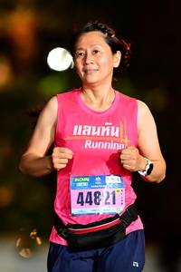 BIB: 448
                            <button type="button" onclick="openModal(18159418)" class="btn btn-primary btn-sm float-right btn-popup" data-toggle="modal" data-target=".modal-high-quality">
                        <i class="fas fa-shopping-cart"></i> Add to Cart
                    </button>
                                            <button type="button" onclick="isThisMe(18159418, true)" class="btn btn-success btn-sm float-right btn-popup btn-isme hidden" data-toggle="tooltip" data-placement="bottom" title="นี่คือรูปของคุณใช่ไหม คลิกที่นี่เพื่อเอาเข้าอัลบั้ม">
                        <i class="fas fa-plus"></i> Add to album
                    </button>
                    <button type="button" onclick="isThisMe(18159418, false)" class="btn btn-warning btn-sm float-right btn-popup btn-isnotme hidden">
                        <i class="fas fa-ban"></i> Remove from album
                    </button>