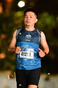 BIB: 2022, 440, 41291
                            <button type="button" onclick="openModal(18159979)" class="btn btn-primary btn-sm float-right btn-popup" data-toggle="modal" data-target=".modal-high-quality">
                        <i class="fas fa-shopping-cart"></i> Add to Cart
                    </button>
                                            <button type="button" onclick="isThisMe(18159979, true)" class="btn btn-success btn-sm float-right btn-popup btn-isme hidden" data-toggle="tooltip" data-placement="bottom" title="นี่คือรูปของคุณใช่ไหม คลิกที่นี่เพื่อเอาเข้าอัลบั้ม">
                        <i class="fas fa-plus"></i> Add to album
                    </button>
                    <button type="button" onclick="isThisMe(18159979, false)" class="btn btn-warning btn-sm float-right btn-popup btn-isnotme hidden">
                        <i class="fas fa-ban"></i> Remove from album
                    </button>