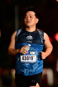 BIB: 2022, 43019
                            <button type="button" onclick="openModal(18158054)" class="btn btn-primary btn-sm float-right btn-popup" data-toggle="modal" data-target=".modal-high-quality">
                        <i class="fas fa-shopping-cart"></i> Add to Cart
                    </button>
                                            <button type="button" onclick="isThisMe(18158054, true)" class="btn btn-success btn-sm float-right btn-popup btn-isme hidden" data-toggle="tooltip" data-placement="bottom" title="นี่คือรูปของคุณใช่ไหม คลิกที่นี่เพื่อเอาเข้าอัลบั้ม">
                        <i class="fas fa-plus"></i> Add to album
                    </button>
                    <button type="button" onclick="isThisMe(18158054, false)" class="btn btn-warning btn-sm float-right btn-popup btn-isnotme hidden">
                        <i class="fas fa-ban"></i> Remove from album
                    </button>