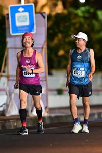 BIB: 4000, 41238
                            <button type="button" onclick="openModal(16752062)" class="btn btn-primary btn-sm float-right btn-popup" data-toggle="modal" data-target=".modal-high-quality">
                        <i class="fas fa-shopping-cart"></i> Add to Cart
                    </button>
                                            <button type="button" onclick="isThisMe(16752062, true)" class="btn btn-success btn-sm float-right btn-popup btn-isme hidden" data-toggle="tooltip" data-placement="bottom" title="นี่คือรูปของคุณใช่ไหม คลิกที่นี่เพื่อเอาเข้าอัลบั้ม">
                        <i class="fas fa-plus"></i> Add to album
                    </button>
                    <button type="button" onclick="isThisMe(16752062, false)" class="btn btn-warning btn-sm float-right btn-popup btn-isnotme hidden">
                        <i class="fas fa-ban"></i> Remove from album
                    </button>