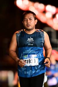BIB: 2022, 192
                            <button type="button" onclick="openModal(17926105)" class="btn btn-primary btn-sm float-right btn-popup" data-toggle="modal" data-target=".modal-high-quality">
                        <i class="fas fa-shopping-cart"></i> Add to Cart
                    </button>
                                            <button type="button" onclick="isThisMe(17926105, true)" class="btn btn-success btn-sm float-right btn-popup btn-isme hidden" data-toggle="tooltip" data-placement="bottom" title="นี่คือรูปของคุณใช่ไหม คลิกที่นี่เพื่อเอาเข้าอัลบั้ม">
                        <i class="fas fa-plus"></i> Add to album
                    </button>
                    <button type="button" onclick="isThisMe(17926105, false)" class="btn btn-warning btn-sm float-right btn-popup btn-isnotme hidden">
                        <i class="fas fa-ban"></i> Remove from album
                    </button>