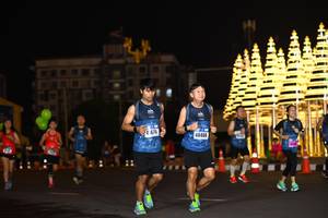 BIB: 41676, 40468
                            <button type="button" onclick="openModal(16406293)" class="btn btn-primary btn-sm float-right btn-popup" data-toggle="modal" data-target=".modal-high-quality">
                        <i class="fas fa-shopping-cart"></i> Add to Cart
                    </button>
                                            <button type="button" onclick="isThisMe(16406293, true)" class="btn btn-success btn-sm float-right btn-popup btn-isme hidden" data-toggle="tooltip" data-placement="bottom" title="นี่คือรูปของคุณใช่ไหม คลิกที่นี่เพื่อเอาเข้าอัลบั้ม">
                        <i class="fas fa-plus"></i> Add to album
                    </button>
                    <button type="button" onclick="isThisMe(16406293, false)" class="btn btn-warning btn-sm float-right btn-popup btn-isnotme hidden">
                        <i class="fas fa-ban"></i> Remove from album
                    </button>