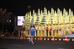 BIB: 40463
                            <button type="button" onclick="openModal(16484031)" class="btn btn-primary btn-sm float-right btn-popup" data-toggle="modal" data-target=".modal-high-quality">
                        <i class="fas fa-shopping-cart"></i> Add to Cart
                    </button>
                                            <button type="button" onclick="isThisMe(16484031, true)" class="btn btn-success btn-sm float-right btn-popup btn-isme hidden" data-toggle="tooltip" data-placement="bottom" title="นี่คือรูปของคุณใช่ไหม คลิกที่นี่เพื่อเอาเข้าอัลบั้ม">
                        <i class="fas fa-plus"></i> Add to album
                    </button>
                    <button type="button" onclick="isThisMe(16484031, false)" class="btn btn-warning btn-sm float-right btn-popup btn-isnotme hidden">
                        <i class="fas fa-ban"></i> Remove from album
                    </button>
