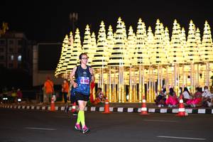 BIB: 609
                            <button type="button" onclick="openModal(16413940)" class="btn btn-primary btn-sm float-right btn-popup" data-toggle="modal" data-target=".modal-high-quality">
                        <i class="fas fa-shopping-cart"></i> Add to Cart
                    </button>
                                            <button type="button" onclick="isThisMe(16413940, true)" class="btn btn-success btn-sm float-right btn-popup btn-isme hidden" data-toggle="tooltip" data-placement="bottom" title="นี่คือรูปของคุณใช่ไหม คลิกที่นี่เพื่อเอาเข้าอัลบั้ม">
                        <i class="fas fa-plus"></i> Add to album
                    </button>
                    <button type="button" onclick="isThisMe(16413940, false)" class="btn btn-warning btn-sm float-right btn-popup btn-isnotme hidden">
                        <i class="fas fa-ban"></i> Remove from album
                    </button>