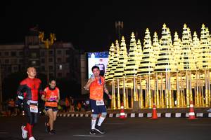 BIB: 2675, 22262, 2623
                            <button type="button" onclick="openModal(16582886)" class="btn btn-primary btn-sm float-right btn-popup" data-toggle="modal" data-target=".modal-high-quality">
                        <i class="fas fa-shopping-cart"></i> Add to Cart
                    </button>
                                            <button type="button" onclick="isThisMe(16582886, true)" class="btn btn-success btn-sm float-right btn-popup btn-isme hidden" data-toggle="tooltip" data-placement="bottom" title="นี่คือรูปของคุณใช่ไหม คลิกที่นี่เพื่อเอาเข้าอัลบั้ม">
                        <i class="fas fa-plus"></i> Add to album
                    </button>
                    <button type="button" onclick="isThisMe(16582886, false)" class="btn btn-warning btn-sm float-right btn-popup btn-isnotme hidden">
                        <i class="fas fa-ban"></i> Remove from album
                    </button>
