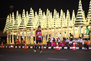 BIB: 417
                            <button type="button" onclick="openModal(16398861)" class="btn btn-primary btn-sm float-right btn-popup" data-toggle="modal" data-target=".modal-high-quality">
                        <i class="fas fa-shopping-cart"></i> Add to Cart
                    </button>
                                            <button type="button" onclick="isThisMe(16398861, true)" class="btn btn-success btn-sm float-right btn-popup btn-isme hidden" data-toggle="tooltip" data-placement="bottom" title="นี่คือรูปของคุณใช่ไหม คลิกที่นี่เพื่อเอาเข้าอัลบั้ม">
                        <i class="fas fa-plus"></i> Add to album
                    </button>
                    <button type="button" onclick="isThisMe(16398861, false)" class="btn btn-warning btn-sm float-right btn-popup btn-isnotme hidden">
                        <i class="fas fa-ban"></i> Remove from album
                    </button>