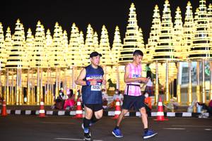 BIB: 43126
                            <button type="button" onclick="openModal(16400153)" class="btn btn-primary btn-sm float-right btn-popup" data-toggle="modal" data-target=".modal-high-quality">
                        <i class="fas fa-shopping-cart"></i> Add to Cart
                    </button>
                                            <button type="button" onclick="isThisMe(16400153, true)" class="btn btn-success btn-sm float-right btn-popup btn-isme hidden" data-toggle="tooltip" data-placement="bottom" title="นี่คือรูปของคุณใช่ไหม คลิกที่นี่เพื่อเอาเข้าอัลบั้ม">
                        <i class="fas fa-plus"></i> Add to album
                    </button>
                    <button type="button" onclick="isThisMe(16400153, false)" class="btn btn-warning btn-sm float-right btn-popup btn-isnotme hidden">
                        <i class="fas fa-ban"></i> Remove from album
                    </button>