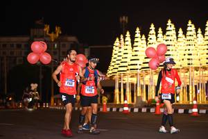 BIB: 
                            <button type="button" onclick="openModal(16373337)" class="btn btn-primary btn-sm float-right btn-popup" data-toggle="modal" data-target=".modal-high-quality">
                        <i class="fas fa-shopping-cart"></i> Add to Cart
                    </button>
                                            <button type="button" onclick="isThisMe(16373337, true)" class="btn btn-success btn-sm float-right btn-popup btn-isme hidden" data-toggle="tooltip" data-placement="bottom" title="นี่คือรูปของคุณใช่ไหม คลิกที่นี่เพื่อเอาเข้าอัลบั้ม">
                        <i class="fas fa-plus"></i> Add to album
                    </button>
                    <button type="button" onclick="isThisMe(16373337, false)" class="btn btn-warning btn-sm float-right btn-popup btn-isnotme hidden">
                        <i class="fas fa-ban"></i> Remove from album
                    </button>