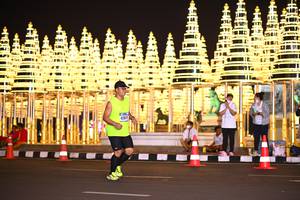 BIB: 428
                            <button type="button" onclick="openModal(16360705)" class="btn btn-primary btn-sm float-right btn-popup" data-toggle="modal" data-target=".modal-high-quality">
                        <i class="fas fa-shopping-cart"></i> Add to Cart
                    </button>
                                            <button type="button" onclick="isThisMe(16360705, true)" class="btn btn-success btn-sm float-right btn-popup btn-isme hidden" data-toggle="tooltip" data-placement="bottom" title="นี่คือรูปของคุณใช่ไหม คลิกที่นี่เพื่อเอาเข้าอัลบั้ม">
                        <i class="fas fa-plus"></i> Add to album
                    </button>
                    <button type="button" onclick="isThisMe(16360705, false)" class="btn btn-warning btn-sm float-right btn-popup btn-isnotme hidden">
                        <i class="fas fa-ban"></i> Remove from album
                    </button>