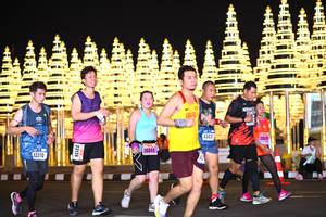 BIB: 43031, 260, 26045, 43310, 23126
                            <button type="button" onclick="openModal(16561643)" class="btn btn-primary btn-sm float-right btn-popup" data-toggle="modal" data-target=".modal-high-quality">
                        <i class="fas fa-shopping-cart"></i> Add to Cart
                    </button>
                                            <button type="button" onclick="isThisMe(16561643, true)" class="btn btn-success btn-sm float-right btn-popup btn-isme hidden" data-toggle="tooltip" data-placement="bottom" title="นี่คือรูปของคุณใช่ไหม คลิกที่นี่เพื่อเอาเข้าอัลบั้ม">
                        <i class="fas fa-plus"></i> Add to album
                    </button>
                    <button type="button" onclick="isThisMe(16561643, false)" class="btn btn-warning btn-sm float-right btn-popup btn-isnotme hidden">
                        <i class="fas fa-ban"></i> Remove from album
                    </button>