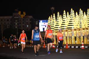 BIB: 23275, 42777
                            <button type="button" onclick="openModal(16581759)" class="btn btn-primary btn-sm float-right btn-popup" data-toggle="modal" data-target=".modal-high-quality">
                        <i class="fas fa-shopping-cart"></i> Add to Cart
                    </button>
                                            <button type="button" onclick="isThisMe(16581759, true)" class="btn btn-success btn-sm float-right btn-popup btn-isme hidden" data-toggle="tooltip" data-placement="bottom" title="นี่คือรูปของคุณใช่ไหม คลิกที่นี่เพื่อเอาเข้าอัลบั้ม">
                        <i class="fas fa-plus"></i> Add to album
                    </button>
                    <button type="button" onclick="isThisMe(16581759, false)" class="btn btn-warning btn-sm float-right btn-popup btn-isnotme hidden">
                        <i class="fas fa-ban"></i> Remove from album
                    </button>