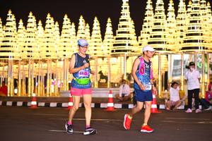 BIB: 446, 0301
                            <button type="button" onclick="openModal(16350418)" class="btn btn-primary btn-sm float-right btn-popup" data-toggle="modal" data-target=".modal-high-quality">
                        <i class="fas fa-shopping-cart"></i> Add to Cart
                    </button>
                                            <button type="button" onclick="isThisMe(16350418, true)" class="btn btn-success btn-sm float-right btn-popup btn-isme hidden" data-toggle="tooltip" data-placement="bottom" title="นี่คือรูปของคุณใช่ไหม คลิกที่นี่เพื่อเอาเข้าอัลบั้ม">
                        <i class="fas fa-plus"></i> Add to album
                    </button>
                    <button type="button" onclick="isThisMe(16350418, false)" class="btn btn-warning btn-sm float-right btn-popup btn-isnotme hidden">
                        <i class="fas fa-ban"></i> Remove from album
                    </button>