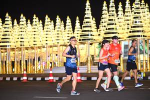 BIB: 4082, 23755, 2500
                            <button type="button" onclick="openModal(16565022)" class="btn btn-primary btn-sm float-right btn-popup" data-toggle="modal" data-target=".modal-high-quality">
                        <i class="fas fa-shopping-cart"></i> Add to Cart
                    </button>
                                            <button type="button" onclick="isThisMe(16565022, true)" class="btn btn-success btn-sm float-right btn-popup btn-isme hidden" data-toggle="tooltip" data-placement="bottom" title="นี่คือรูปของคุณใช่ไหม คลิกที่นี่เพื่อเอาเข้าอัลบั้ม">
                        <i class="fas fa-plus"></i> Add to album
                    </button>
                    <button type="button" onclick="isThisMe(16565022, false)" class="btn btn-warning btn-sm float-right btn-popup btn-isnotme hidden">
                        <i class="fas fa-ban"></i> Remove from album
                    </button>