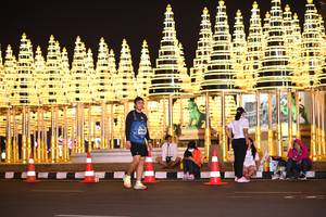 BIB: 426
                            <button type="button" onclick="openModal(16348754)" class="btn btn-primary btn-sm float-right btn-popup" data-toggle="modal" data-target=".modal-high-quality">
                        <i class="fas fa-shopping-cart"></i> Add to Cart
                    </button>
                                            <button type="button" onclick="isThisMe(16348754, true)" class="btn btn-success btn-sm float-right btn-popup btn-isme hidden" data-toggle="tooltip" data-placement="bottom" title="นี่คือรูปของคุณใช่ไหม คลิกที่นี่เพื่อเอาเข้าอัลบั้ม">
                        <i class="fas fa-plus"></i> Add to album
                    </button>
                    <button type="button" onclick="isThisMe(16348754, false)" class="btn btn-warning btn-sm float-right btn-popup btn-isnotme hidden">
                        <i class="fas fa-ban"></i> Remove from album
                    </button>