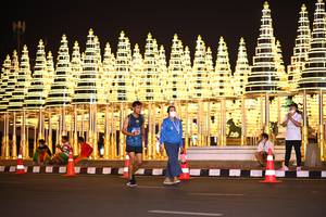 BIB: 
                            <button type="button" onclick="openModal(16368250)" class="btn btn-primary btn-sm float-right btn-popup" data-toggle="modal" data-target=".modal-high-quality">
                        <i class="fas fa-shopping-cart"></i> Add to Cart
                    </button>
                                            <button type="button" onclick="isThisMe(16368250, true)" class="btn btn-success btn-sm float-right btn-popup btn-isme hidden" data-toggle="tooltip" data-placement="bottom" title="นี่คือรูปของคุณใช่ไหม คลิกที่นี่เพื่อเอาเข้าอัลบั้ม">
                        <i class="fas fa-plus"></i> Add to album
                    </button>
                    <button type="button" onclick="isThisMe(16368250, false)" class="btn btn-warning btn-sm float-right btn-popup btn-isnotme hidden">
                        <i class="fas fa-ban"></i> Remove from album
                    </button>