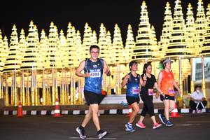 BIB: 42403
                            <button type="button" onclick="openModal(16583230)" class="btn btn-primary btn-sm float-right btn-popup" data-toggle="modal" data-target=".modal-high-quality">
                        <i class="fas fa-shopping-cart"></i> Add to Cart
                    </button>
                                            <button type="button" onclick="isThisMe(16583230, true)" class="btn btn-success btn-sm float-right btn-popup btn-isme hidden" data-toggle="tooltip" data-placement="bottom" title="นี่คือรูปของคุณใช่ไหม คลิกที่นี่เพื่อเอาเข้าอัลบั้ม">
                        <i class="fas fa-plus"></i> Add to album
                    </button>
                    <button type="button" onclick="isThisMe(16583230, false)" class="btn btn-warning btn-sm float-right btn-popup btn-isnotme hidden">
                        <i class="fas fa-ban"></i> Remove from album
                    </button>