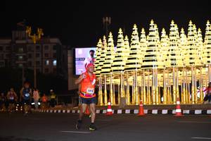 BIB: 23914
                            <button type="button" onclick="openModal(16509345)" class="btn btn-primary btn-sm float-right btn-popup" data-toggle="modal" data-target=".modal-high-quality">
                        <i class="fas fa-shopping-cart"></i> Add to Cart
                    </button>
                                            <button type="button" onclick="isThisMe(16509345, true)" class="btn btn-success btn-sm float-right btn-popup btn-isme hidden" data-toggle="tooltip" data-placement="bottom" title="นี่คือรูปของคุณใช่ไหม คลิกที่นี่เพื่อเอาเข้าอัลบั้ม">
                        <i class="fas fa-plus"></i> Add to album
                    </button>
                    <button type="button" onclick="isThisMe(16509345, false)" class="btn btn-warning btn-sm float-right btn-popup btn-isnotme hidden">
                        <i class="fas fa-ban"></i> Remove from album
                    </button>