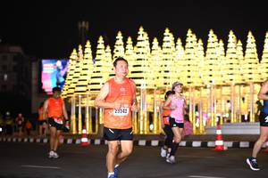 BIB: 23342
                            <button type="button" onclick="openModal(16575678)" class="btn btn-primary btn-sm float-right btn-popup" data-toggle="modal" data-target=".modal-high-quality">
                        <i class="fas fa-shopping-cart"></i> Add to Cart
                    </button>
                                            <button type="button" onclick="isThisMe(16575678, true)" class="btn btn-success btn-sm float-right btn-popup btn-isme hidden" data-toggle="tooltip" data-placement="bottom" title="นี่คือรูปของคุณใช่ไหม คลิกที่นี่เพื่อเอาเข้าอัลบั้ม">
                        <i class="fas fa-plus"></i> Add to album
                    </button>
                    <button type="button" onclick="isThisMe(16575678, false)" class="btn btn-warning btn-sm float-right btn-popup btn-isnotme hidden">
                        <i class="fas fa-ban"></i> Remove from album
                    </button>