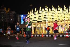 BIB: 87401, 21021
                            <button type="button" onclick="openModal(16600139)" class="btn btn-primary btn-sm float-right btn-popup" data-toggle="modal" data-target=".modal-high-quality">
                        <i class="fas fa-shopping-cart"></i> Add to Cart
                    </button>
                                            <button type="button" onclick="isThisMe(16600139, true)" class="btn btn-success btn-sm float-right btn-popup btn-isme hidden" data-toggle="tooltip" data-placement="bottom" title="นี่คือรูปของคุณใช่ไหม คลิกที่นี่เพื่อเอาเข้าอัลบั้ม">
                        <i class="fas fa-plus"></i> Add to album
                    </button>
                    <button type="button" onclick="isThisMe(16600139, false)" class="btn btn-warning btn-sm float-right btn-popup btn-isnotme hidden">
                        <i class="fas fa-ban"></i> Remove from album
                    </button>