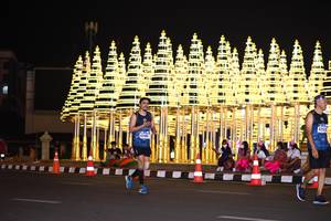 BIB: 4258, 42563
                            <button type="button" onclick="openModal(16393925)" class="btn btn-primary btn-sm float-right btn-popup" data-toggle="modal" data-target=".modal-high-quality">
                        <i class="fas fa-shopping-cart"></i> Add to Cart
                    </button>
                                            <button type="button" onclick="isThisMe(16393925, true)" class="btn btn-success btn-sm float-right btn-popup btn-isme hidden" data-toggle="tooltip" data-placement="bottom" title="นี่คือรูปของคุณใช่ไหม คลิกที่นี่เพื่อเอาเข้าอัลบั้ม">
                        <i class="fas fa-plus"></i> Add to album
                    </button>
                    <button type="button" onclick="isThisMe(16393925, false)" class="btn btn-warning btn-sm float-right btn-popup btn-isnotme hidden">
                        <i class="fas fa-ban"></i> Remove from album
                    </button>