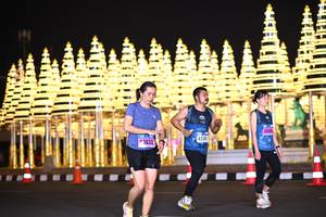 BIB: 4418, 4230, 1633
                            <button type="button" onclick="openModal(16471107)" class="btn btn-primary btn-sm float-right btn-popup" data-toggle="modal" data-target=".modal-high-quality">
                        <i class="fas fa-shopping-cart"></i> Add to Cart
                    </button>
                                            <button type="button" onclick="isThisMe(16471107, true)" class="btn btn-success btn-sm float-right btn-popup btn-isme hidden" data-toggle="tooltip" data-placement="bottom" title="นี่คือรูปของคุณใช่ไหม คลิกที่นี่เพื่อเอาเข้าอัลบั้ม">
                        <i class="fas fa-plus"></i> Add to album
                    </button>
                    <button type="button" onclick="isThisMe(16471107, false)" class="btn btn-warning btn-sm float-right btn-popup btn-isnotme hidden">
                        <i class="fas fa-ban"></i> Remove from album
                    </button>