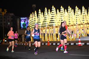 BIB: 4327
                            <button type="button" onclick="openModal(16567701)" class="btn btn-primary btn-sm float-right btn-popup" data-toggle="modal" data-target=".modal-high-quality">
                        <i class="fas fa-shopping-cart"></i> Add to Cart
                    </button>
                                            <button type="button" onclick="isThisMe(16567701, true)" class="btn btn-success btn-sm float-right btn-popup btn-isme hidden" data-toggle="tooltip" data-placement="bottom" title="นี่คือรูปของคุณใช่ไหม คลิกที่นี่เพื่อเอาเข้าอัลบั้ม">
                        <i class="fas fa-plus"></i> Add to album
                    </button>
                    <button type="button" onclick="isThisMe(16567701, false)" class="btn btn-warning btn-sm float-right btn-popup btn-isnotme hidden">
                        <i class="fas fa-ban"></i> Remove from album
                    </button>