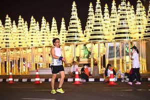 BIB: 424
                            <button type="button" onclick="openModal(16352390)" class="btn btn-primary btn-sm float-right btn-popup" data-toggle="modal" data-target=".modal-high-quality">
                        <i class="fas fa-shopping-cart"></i> Add to Cart
                    </button>
                                            <button type="button" onclick="isThisMe(16352390, true)" class="btn btn-success btn-sm float-right btn-popup btn-isme hidden" data-toggle="tooltip" data-placement="bottom" title="นี่คือรูปของคุณใช่ไหม คลิกที่นี่เพื่อเอาเข้าอัลบั้ม">
                        <i class="fas fa-plus"></i> Add to album
                    </button>
                    <button type="button" onclick="isThisMe(16352390, false)" class="btn btn-warning btn-sm float-right btn-popup btn-isnotme hidden">
                        <i class="fas fa-ban"></i> Remove from album
                    </button>