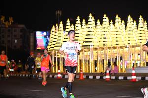 BIB: 40178
                            <button type="button" onclick="openModal(16575354)" class="btn btn-primary btn-sm float-right btn-popup" data-toggle="modal" data-target=".modal-high-quality">
                        <i class="fas fa-shopping-cart"></i> Add to Cart
                    </button>
                                            <button type="button" onclick="isThisMe(16575354, true)" class="btn btn-success btn-sm float-right btn-popup btn-isme hidden" data-toggle="tooltip" data-placement="bottom" title="นี่คือรูปของคุณใช่ไหม คลิกที่นี่เพื่อเอาเข้าอัลบั้ม">
                        <i class="fas fa-plus"></i> Add to album
                    </button>
                    <button type="button" onclick="isThisMe(16575354, false)" class="btn btn-warning btn-sm float-right btn-popup btn-isnotme hidden">
                        <i class="fas fa-ban"></i> Remove from album
                    </button>