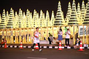 BIB: 42279
                            <button type="button" onclick="openModal(16372034)" class="btn btn-primary btn-sm float-right btn-popup" data-toggle="modal" data-target=".modal-high-quality">
                        <i class="fas fa-shopping-cart"></i> Add to Cart
                    </button>
                                            <button type="button" onclick="isThisMe(16372034, true)" class="btn btn-success btn-sm float-right btn-popup btn-isme hidden" data-toggle="tooltip" data-placement="bottom" title="นี่คือรูปของคุณใช่ไหม คลิกที่นี่เพื่อเอาเข้าอัลบั้ม">
                        <i class="fas fa-plus"></i> Add to album
                    </button>
                    <button type="button" onclick="isThisMe(16372034, false)" class="btn btn-warning btn-sm float-right btn-popup btn-isnotme hidden">
                        <i class="fas fa-ban"></i> Remove from album
                    </button>