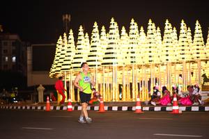 BIB: 429
                            <button type="button" onclick="openModal(16339213)" class="btn btn-primary btn-sm float-right btn-popup" data-toggle="modal" data-target=".modal-high-quality">
                        <i class="fas fa-shopping-cart"></i> Add to Cart
                    </button>
                                            <button type="button" onclick="isThisMe(16339213, true)" class="btn btn-success btn-sm float-right btn-popup btn-isme hidden" data-toggle="tooltip" data-placement="bottom" title="นี่คือรูปของคุณใช่ไหม คลิกที่นี่เพื่อเอาเข้าอัลบั้ม">
                        <i class="fas fa-plus"></i> Add to album
                    </button>
                    <button type="button" onclick="isThisMe(16339213, false)" class="btn btn-warning btn-sm float-right btn-popup btn-isnotme hidden">
                        <i class="fas fa-ban"></i> Remove from album
                    </button>