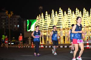 BIB: 1631, 090
                            <button type="button" onclick="openModal(16478216)" class="btn btn-primary btn-sm float-right btn-popup" data-toggle="modal" data-target=".modal-high-quality">
                        <i class="fas fa-shopping-cart"></i> Add to Cart
                    </button>
                                            <button type="button" onclick="isThisMe(16478216, true)" class="btn btn-success btn-sm float-right btn-popup btn-isme hidden" data-toggle="tooltip" data-placement="bottom" title="นี่คือรูปของคุณใช่ไหม คลิกที่นี่เพื่อเอาเข้าอัลบั้ม">
                        <i class="fas fa-plus"></i> Add to album
                    </button>
                    <button type="button" onclick="isThisMe(16478216, false)" class="btn btn-warning btn-sm float-right btn-popup btn-isnotme hidden">
                        <i class="fas fa-ban"></i> Remove from album
                    </button>