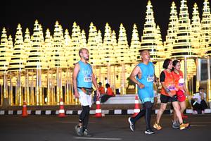 BIB: 4325, 4173, 2573
                            <button type="button" onclick="openModal(16520665)" class="btn btn-primary btn-sm float-right btn-popup" data-toggle="modal" data-target=".modal-high-quality">
                        <i class="fas fa-shopping-cart"></i> Add to Cart
                    </button>
                                            <button type="button" onclick="isThisMe(16520665, true)" class="btn btn-success btn-sm float-right btn-popup btn-isme hidden" data-toggle="tooltip" data-placement="bottom" title="นี่คือรูปของคุณใช่ไหม คลิกที่นี่เพื่อเอาเข้าอัลบั้ม">
                        <i class="fas fa-plus"></i> Add to album
                    </button>
                    <button type="button" onclick="isThisMe(16520665, false)" class="btn btn-warning btn-sm float-right btn-popup btn-isnotme hidden">
                        <i class="fas fa-ban"></i> Remove from album
                    </button>