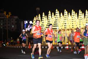 BIB: 23621, 240
                            <button type="button" onclick="openModal(16569649)" class="btn btn-primary btn-sm float-right btn-popup" data-toggle="modal" data-target=".modal-high-quality">
                        <i class="fas fa-shopping-cart"></i> Add to Cart
                    </button>
                                            <button type="button" onclick="isThisMe(16569649, true)" class="btn btn-success btn-sm float-right btn-popup btn-isme hidden" data-toggle="tooltip" data-placement="bottom" title="นี่คือรูปของคุณใช่ไหม คลิกที่นี่เพื่อเอาเข้าอัลบั้ม">
                        <i class="fas fa-plus"></i> Add to album
                    </button>
                    <button type="button" onclick="isThisMe(16569649, false)" class="btn btn-warning btn-sm float-right btn-popup btn-isnotme hidden">
                        <i class="fas fa-ban"></i> Remove from album
                    </button>