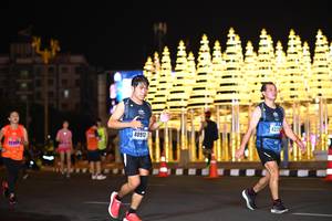 BIB: 4275, 40911, 25269
                            <button type="button" onclick="openModal(16580164)" class="btn btn-primary btn-sm float-right btn-popup" data-toggle="modal" data-target=".modal-high-quality">
                        <i class="fas fa-shopping-cart"></i> Add to Cart
                    </button>
                                            <button type="button" onclick="isThisMe(16580164, true)" class="btn btn-success btn-sm float-right btn-popup btn-isme hidden" data-toggle="tooltip" data-placement="bottom" title="นี่คือรูปของคุณใช่ไหม คลิกที่นี่เพื่อเอาเข้าอัลบั้ม">
                        <i class="fas fa-plus"></i> Add to album
                    </button>
                    <button type="button" onclick="isThisMe(16580164, false)" class="btn btn-warning btn-sm float-right btn-popup btn-isnotme hidden">
                        <i class="fas fa-ban"></i> Remove from album
                    </button>
