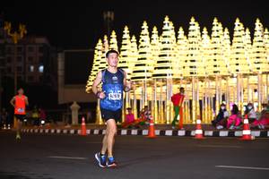 BIB: 40970
                            <button type="button" onclick="openModal(16416191)" class="btn btn-primary btn-sm float-right btn-popup" data-toggle="modal" data-target=".modal-high-quality">
                        <i class="fas fa-shopping-cart"></i> Add to Cart
                    </button>
                                            <button type="button" onclick="isThisMe(16416191, true)" class="btn btn-success btn-sm float-right btn-popup btn-isme hidden" data-toggle="tooltip" data-placement="bottom" title="นี่คือรูปของคุณใช่ไหม คลิกที่นี่เพื่อเอาเข้าอัลบั้ม">
                        <i class="fas fa-plus"></i> Add to album
                    </button>
                    <button type="button" onclick="isThisMe(16416191, false)" class="btn btn-warning btn-sm float-right btn-popup btn-isnotme hidden">
                        <i class="fas fa-ban"></i> Remove from album
                    </button>