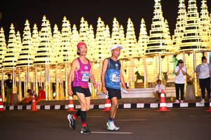 BIB: 4056, 412
                            <button type="button" onclick="openModal(16367091)" class="btn btn-primary btn-sm float-right btn-popup" data-toggle="modal" data-target=".modal-high-quality">
                        <i class="fas fa-shopping-cart"></i> Add to Cart
                    </button>
                                            <button type="button" onclick="isThisMe(16367091, true)" class="btn btn-success btn-sm float-right btn-popup btn-isme hidden" data-toggle="tooltip" data-placement="bottom" title="นี่คือรูปของคุณใช่ไหม คลิกที่นี่เพื่อเอาเข้าอัลบั้ม">
                        <i class="fas fa-plus"></i> Add to album
                    </button>
                    <button type="button" onclick="isThisMe(16367091, false)" class="btn btn-warning btn-sm float-right btn-popup btn-isnotme hidden">
                        <i class="fas fa-ban"></i> Remove from album
                    </button>