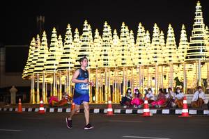 BIB: 4151
                            <button type="button" onclick="openModal(16405672)" class="btn btn-primary btn-sm float-right btn-popup" data-toggle="modal" data-target=".modal-high-quality">
                        <i class="fas fa-shopping-cart"></i> Add to Cart
                    </button>
                                            <button type="button" onclick="isThisMe(16405672, true)" class="btn btn-success btn-sm float-right btn-popup btn-isme hidden" data-toggle="tooltip" data-placement="bottom" title="นี่คือรูปของคุณใช่ไหม คลิกที่นี่เพื่อเอาเข้าอัลบั้ม">
                        <i class="fas fa-plus"></i> Add to album
                    </button>
                    <button type="button" onclick="isThisMe(16405672, false)" class="btn btn-warning btn-sm float-right btn-popup btn-isnotme hidden">
                        <i class="fas fa-ban"></i> Remove from album
                    </button>