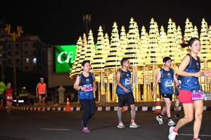 BIB: 41958, 440
                            <button type="button" onclick="openModal(16478206)" class="btn btn-primary btn-sm float-right btn-popup" data-toggle="modal" data-target=".modal-high-quality">
                        <i class="fas fa-shopping-cart"></i> Add to Cart
                    </button>
                                            <button type="button" onclick="isThisMe(16478206, true)" class="btn btn-success btn-sm float-right btn-popup btn-isme hidden" data-toggle="tooltip" data-placement="bottom" title="นี่คือรูปของคุณใช่ไหม คลิกที่นี่เพื่อเอาเข้าอัลบั้ม">
                        <i class="fas fa-plus"></i> Add to album
                    </button>
                    <button type="button" onclick="isThisMe(16478206, false)" class="btn btn-warning btn-sm float-right btn-popup btn-isnotme hidden">
                        <i class="fas fa-ban"></i> Remove from album
                    </button>