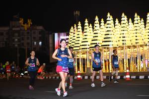 BIB: 44090
                            <button type="button" onclick="openModal(16478693)" class="btn btn-primary btn-sm float-right btn-popup" data-toggle="modal" data-target=".modal-high-quality">
                        <i class="fas fa-shopping-cart"></i> Add to Cart
                    </button>
                                            <button type="button" onclick="isThisMe(16478693, true)" class="btn btn-success btn-sm float-right btn-popup btn-isme hidden" data-toggle="tooltip" data-placement="bottom" title="นี่คือรูปของคุณใช่ไหม คลิกที่นี่เพื่อเอาเข้าอัลบั้ม">
                        <i class="fas fa-plus"></i> Add to album
                    </button>
                    <button type="button" onclick="isThisMe(16478693, false)" class="btn btn-warning btn-sm float-right btn-popup btn-isnotme hidden">
                        <i class="fas fa-ban"></i> Remove from album
                    </button>